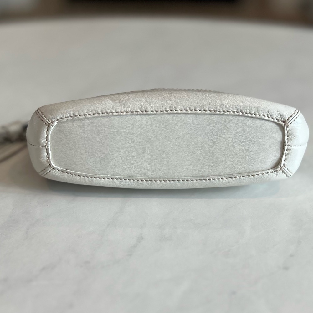 Coach Brown Signature Canvas Wristlet with White Leather Trim - Picture 3 of 13